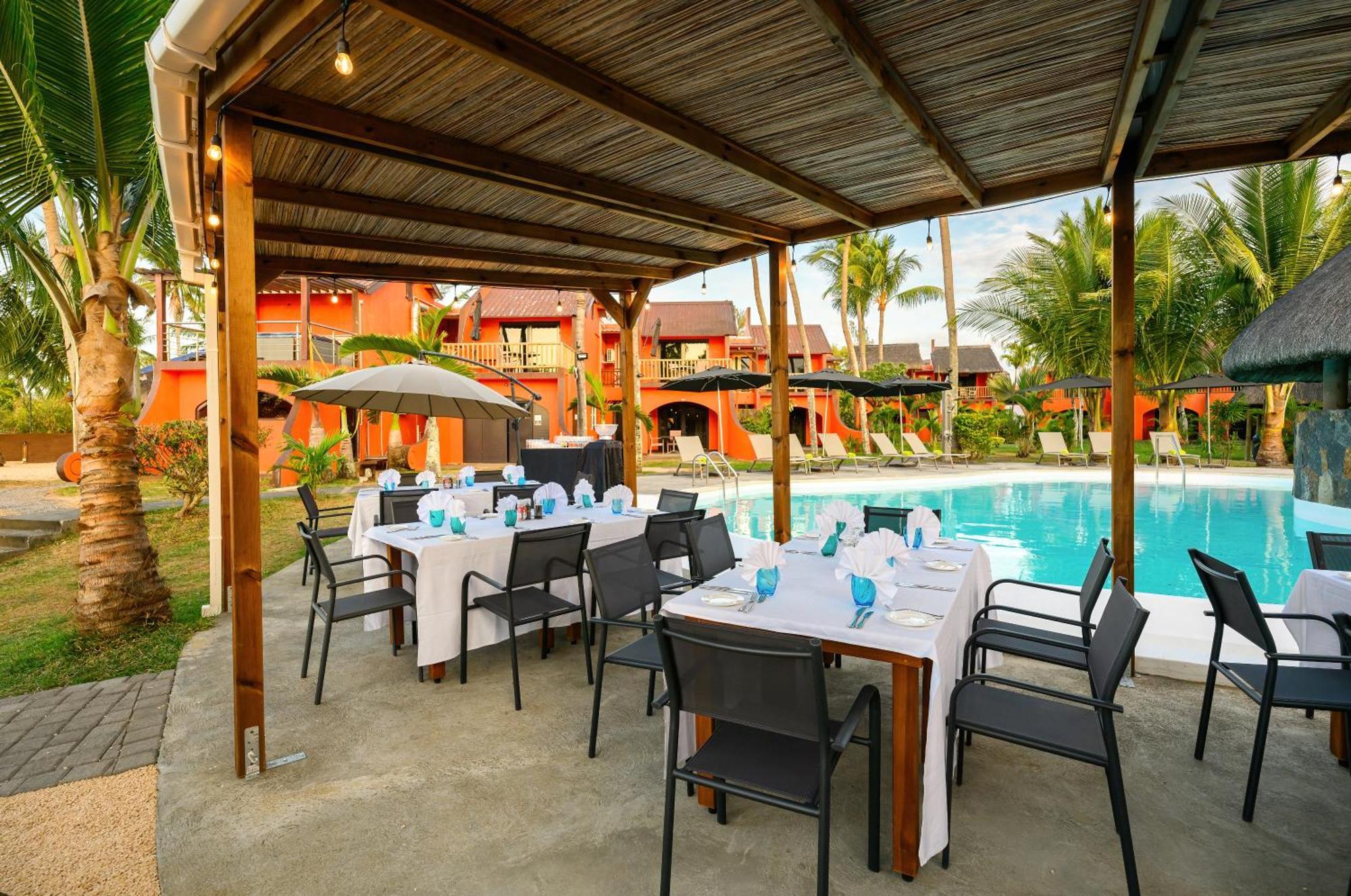 Flowers Of Paradise With Lov 3* Mont-Choisy